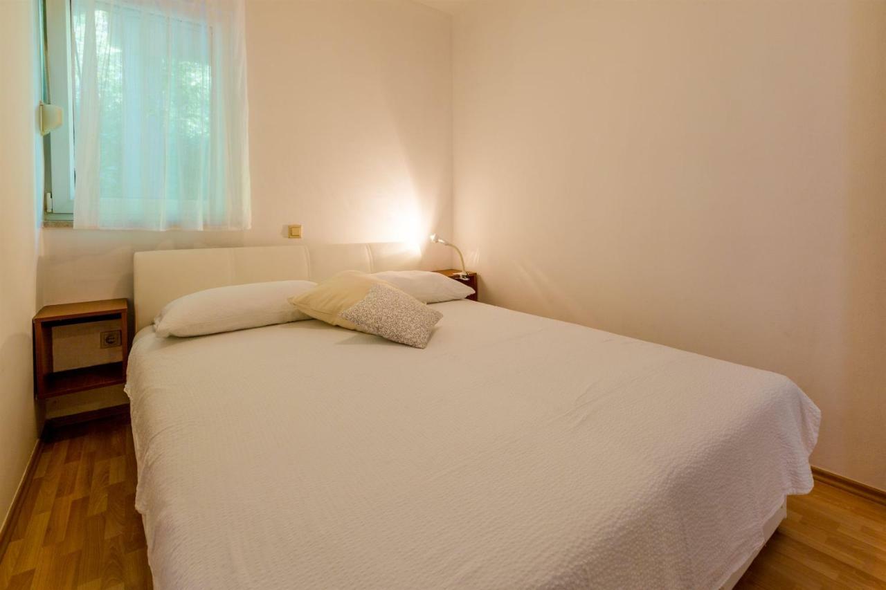 Apartments Alin Dramalj Luaran gambar